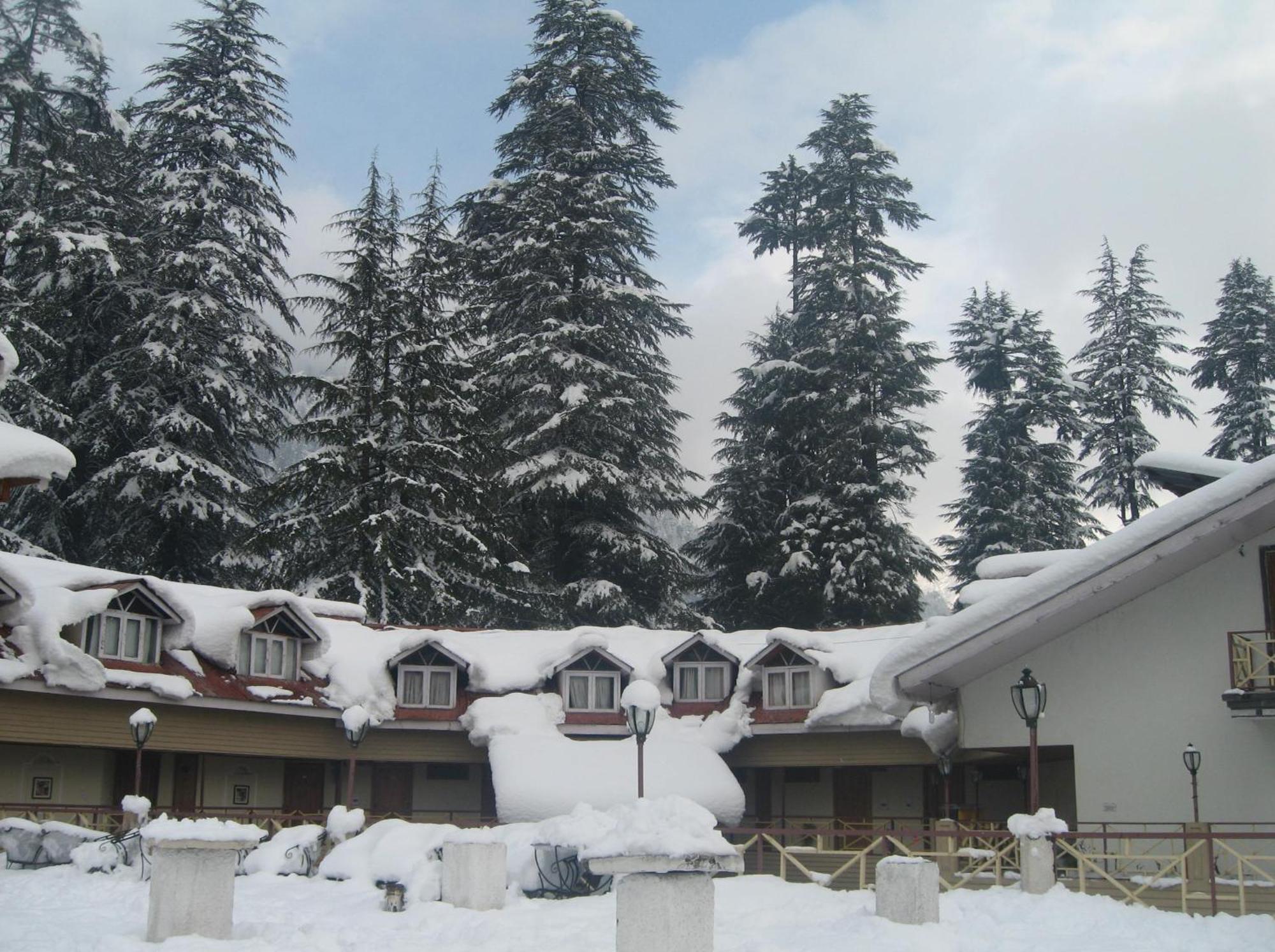 Snow Valley Resorts & Spa Manali Exterior foto