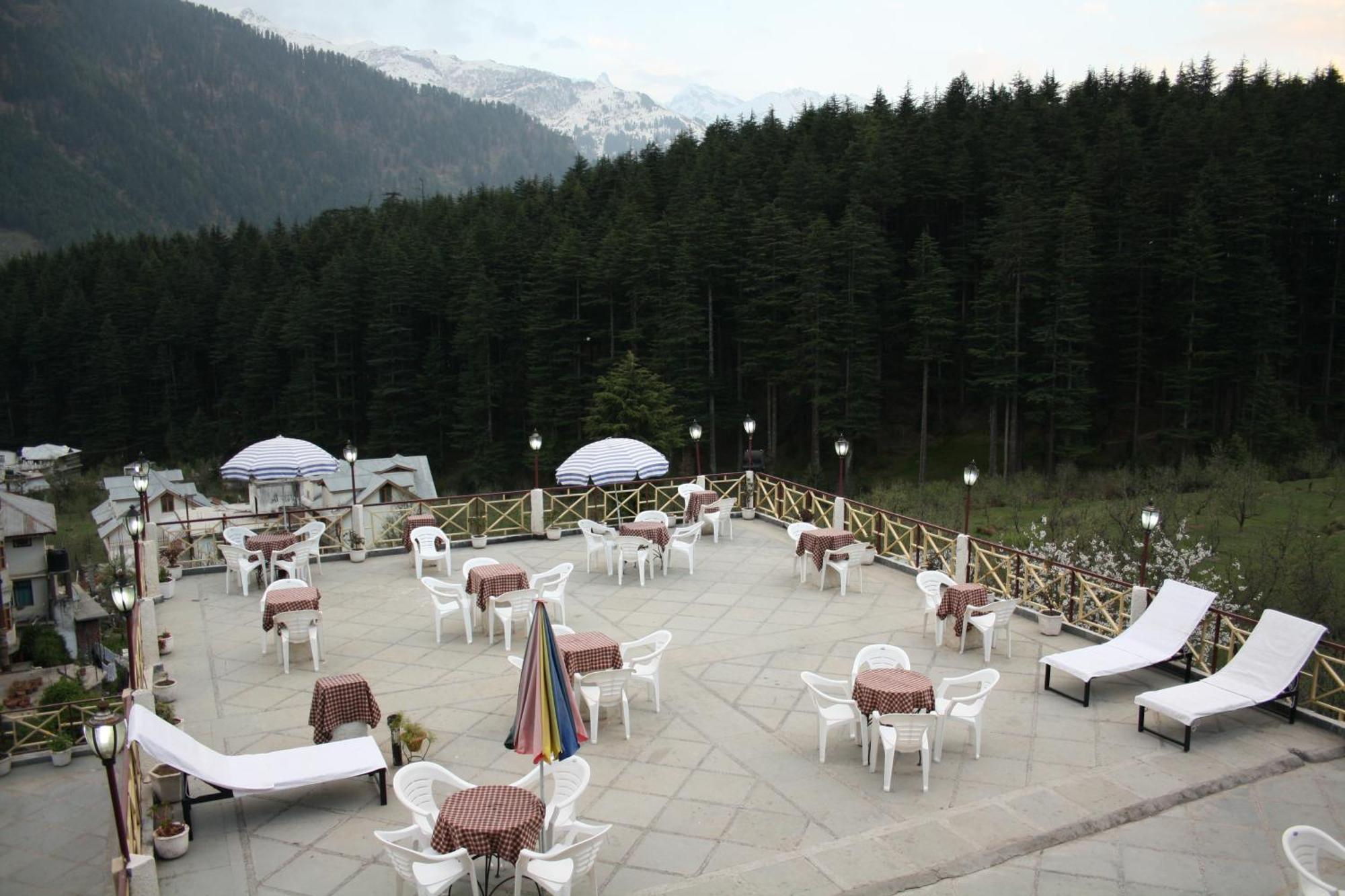 Snow Valley Resorts & Spa Manali Exterior foto